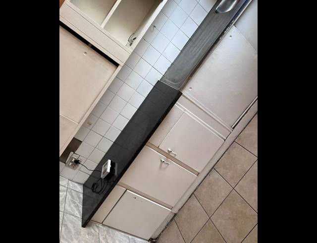 3 BEDROOM APARTMENT FOR SALE IN SUNNYSIDE